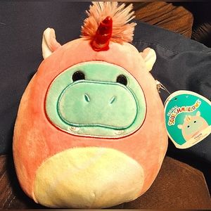 NWT Squishmallows™ HANK the HIPPO Costume Squad 7.5"
